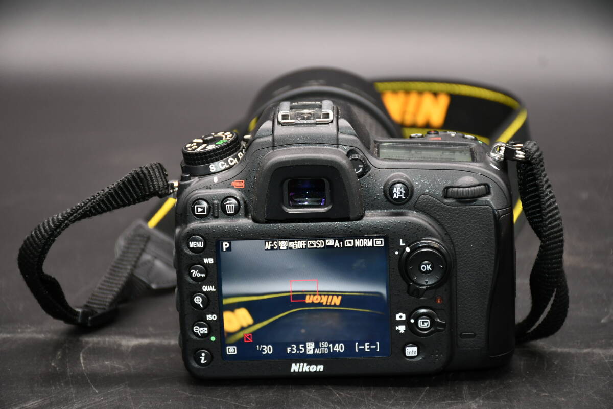 AY3-85　Nikon ニコン D7200 デジタル 一眼レフカメラ ボディ　DX VR AF-S NIKKOR 18-140㎜ レンズ付き 動作確認済み_画像7