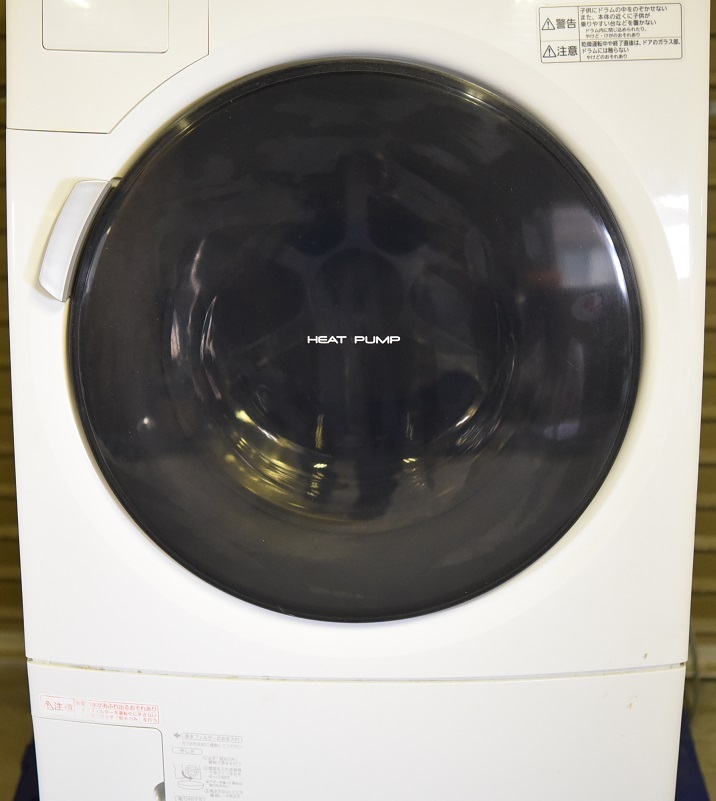 YKK3-1 現状品 Panasonic パナソニック ドラム式洗濯乾燥機 NA-VX3101R 2013年製 9kg 洗濯 クリスタルホワイト 通電動作確認済 直接取引可_画像2