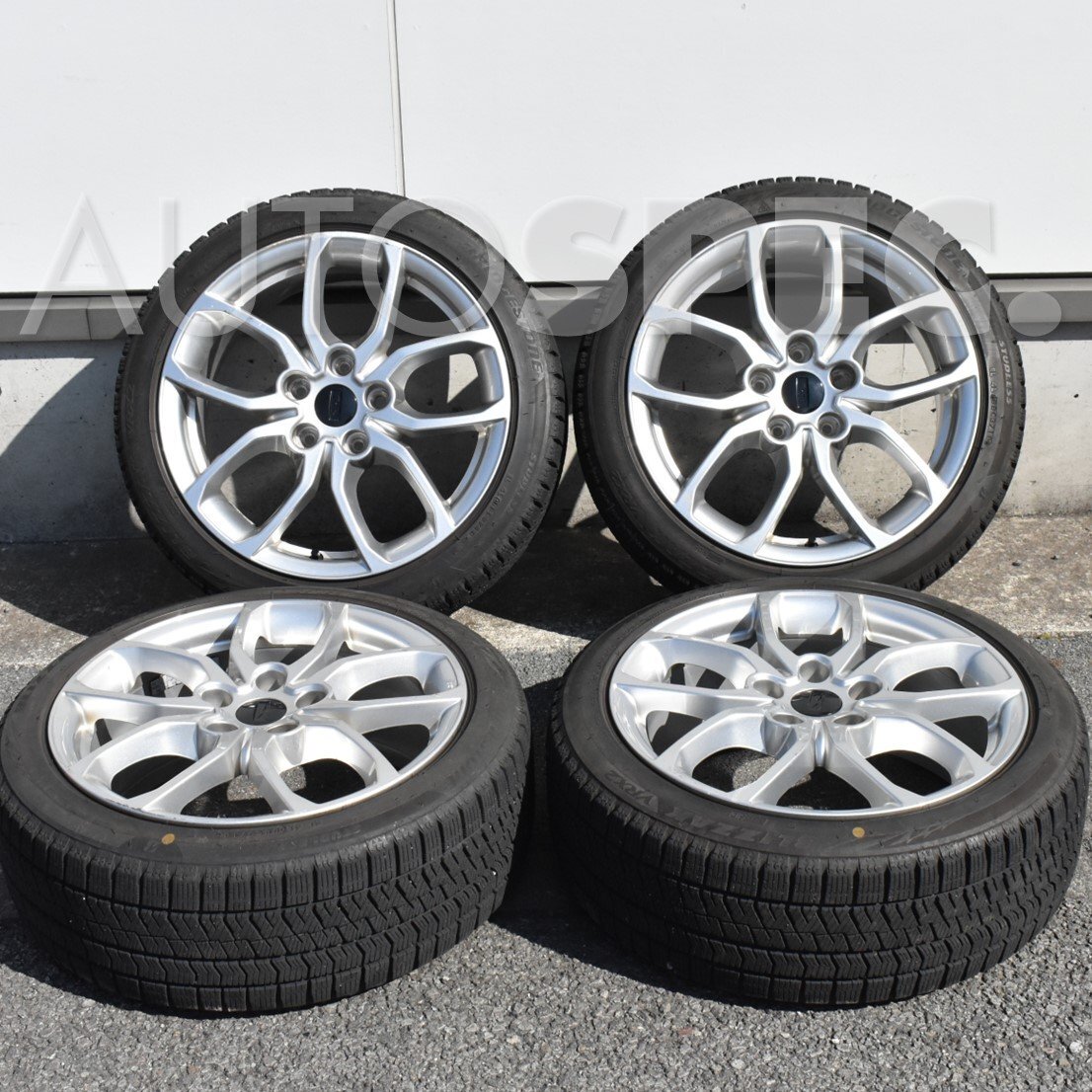 ルノー　ルーテシア RS　純正 ホイール　スタッドレスタイヤ　4本セット　17インチ　Renault　LUTECIA　205/45R17　7.5Jx17 5穴 PCD114._画像1