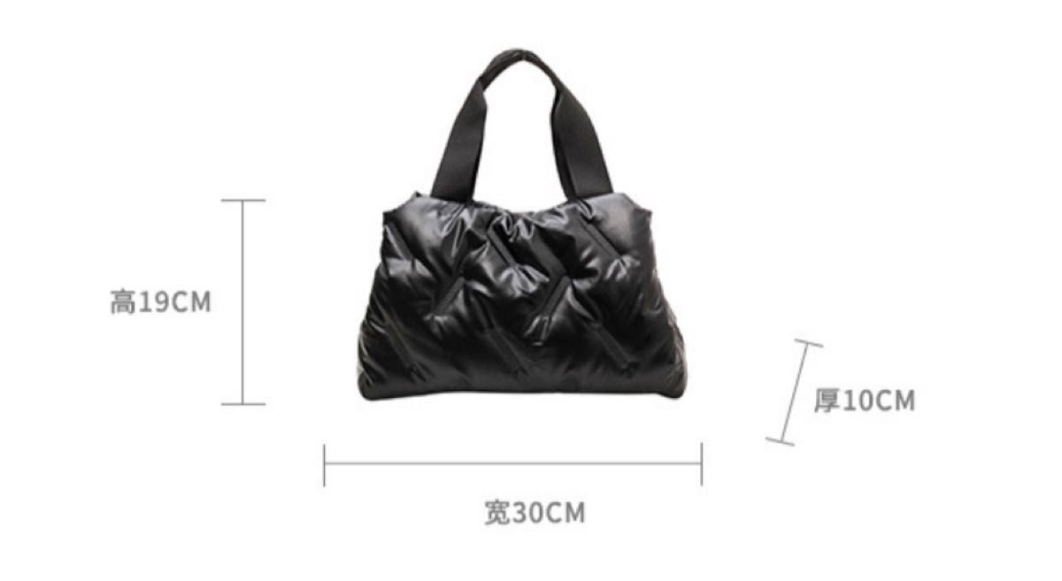 トートバッグ キルティングハンドバッグ もちもちしっとり黒人気 手提げ　軽量　鞄
