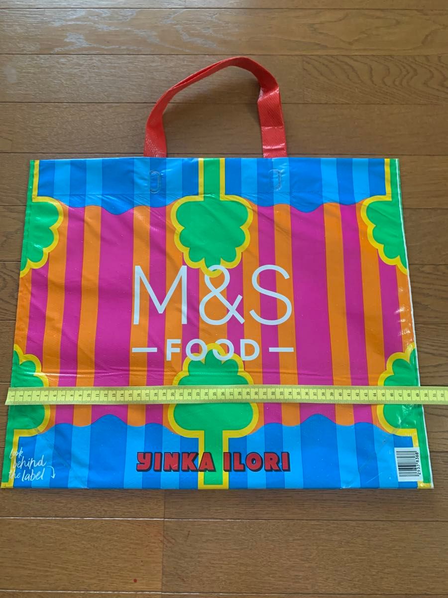 イギリス限定品　M&S xインカイロリのコラボ大型　キュートデザイン エコバッグ ロゴ　ロンドン　デザイナー　大型ショッパー