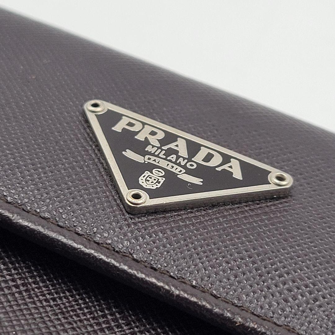 【1円スタート】 ほぼ未使用 PRADA 折り財布 コンパクト サフィアーノ 三角プレート_画像3