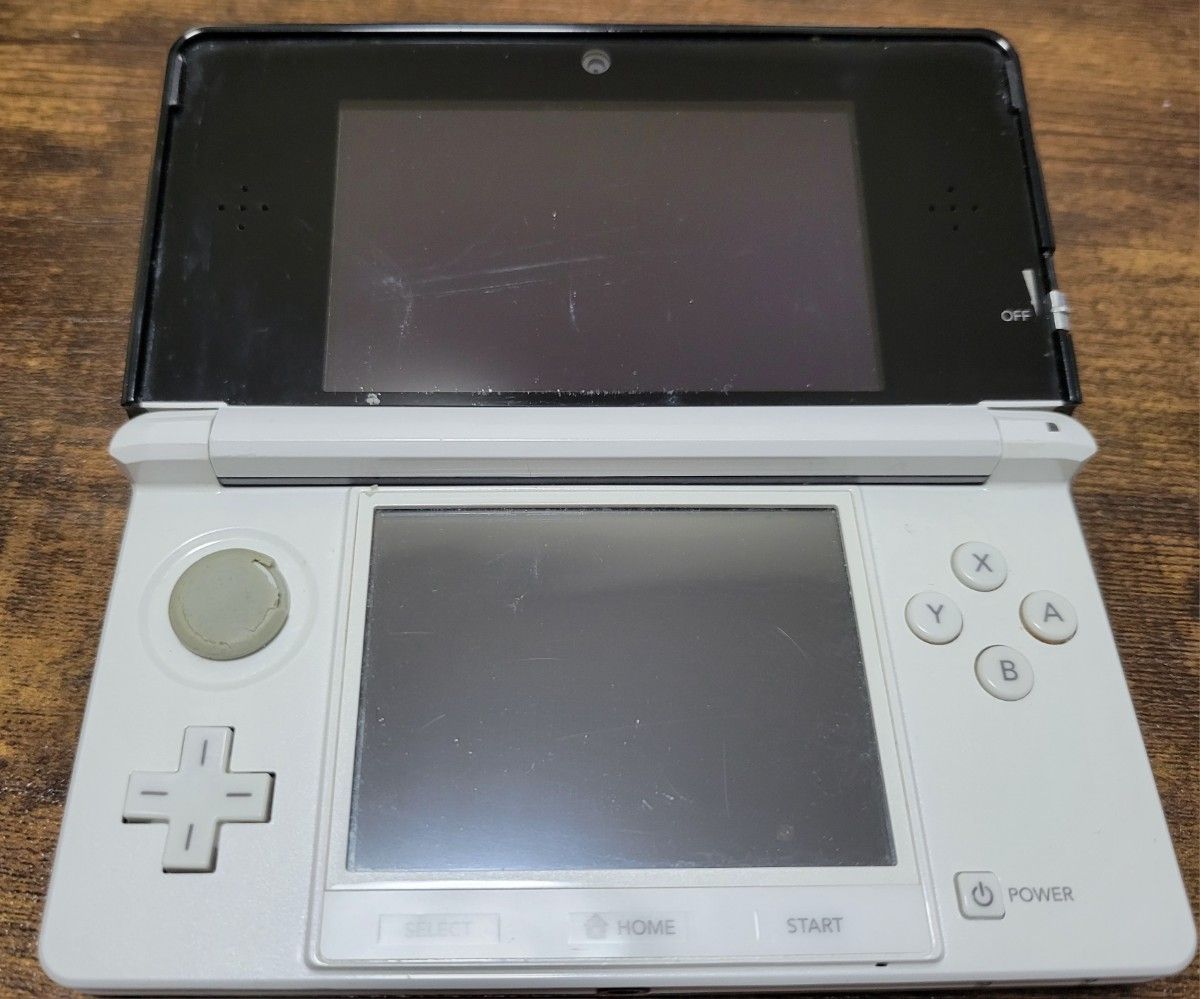 任天堂 ニンテンドー3DS 本体 ジャンク DSソフトおまけ付き