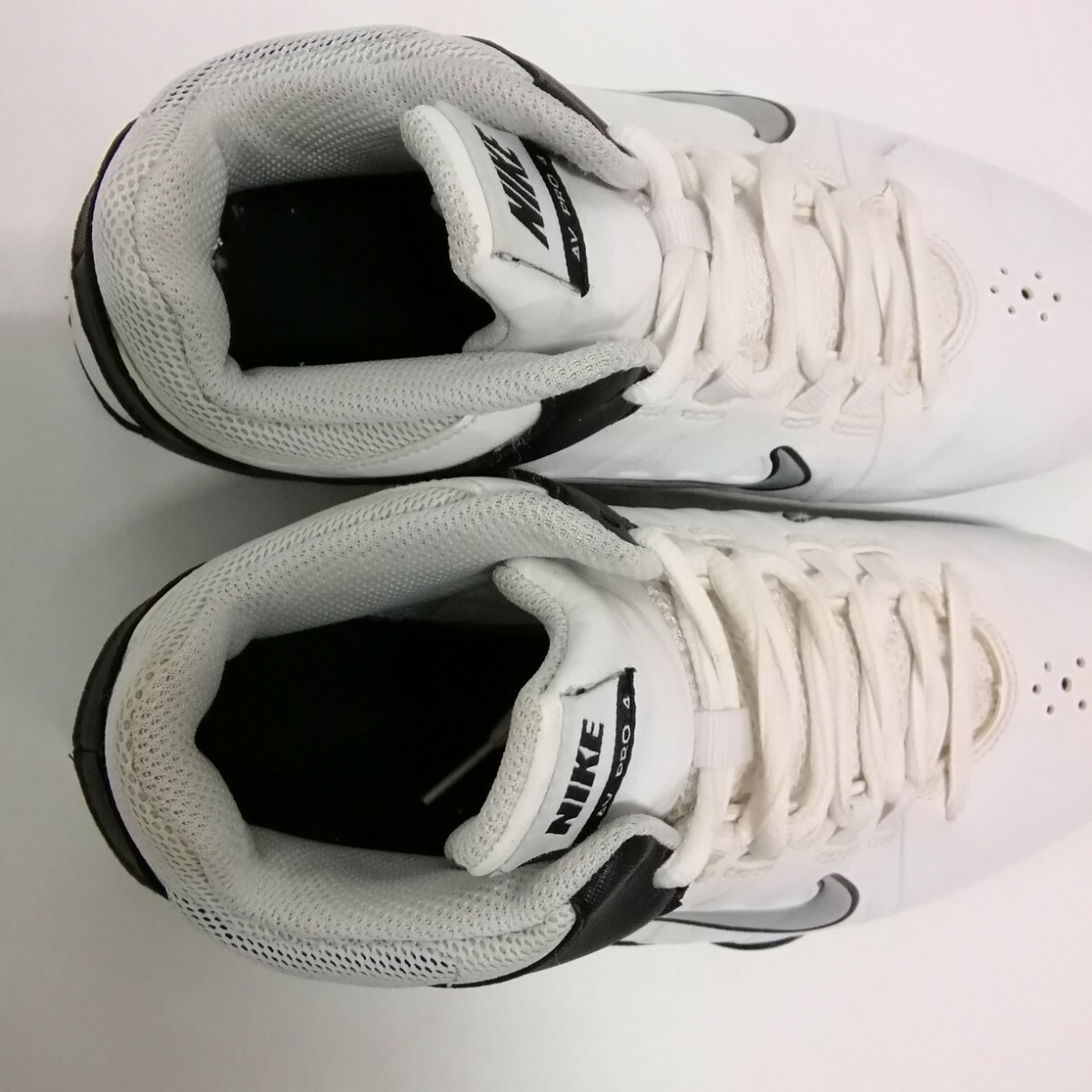 NIKE ナイキ スニーカー バスケットボールシューズ バッシュ 靴 23cm 599791-100 AV PRO 4 ホワイト×ブラック_画像8
