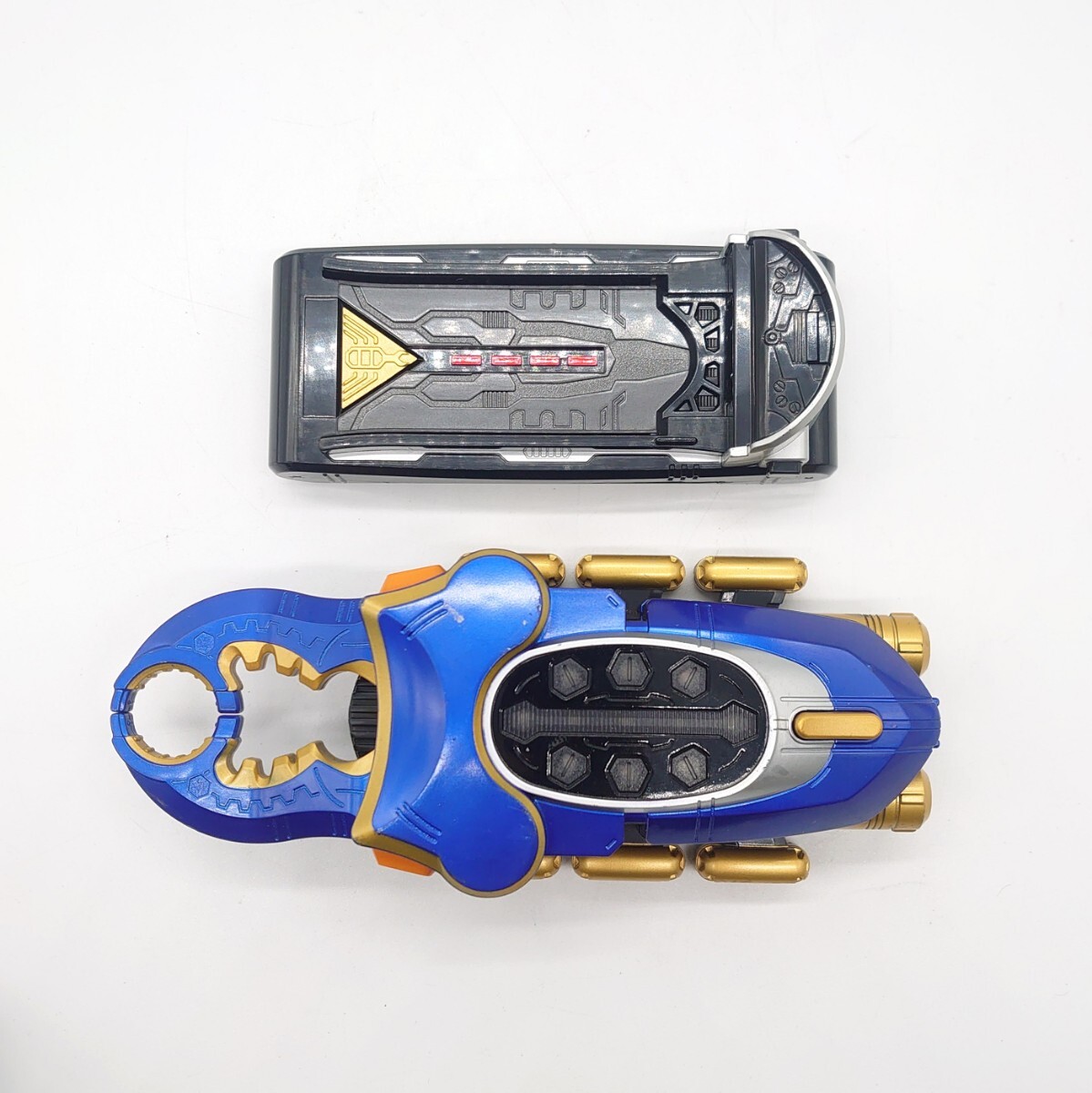 BANDAI バンダイ 仮面ライダーカブト 変身ベルト DX デラックス ガタックゼクター バックル なりきり おもちゃ 特撮 シリーズ dn-24x185_画像1