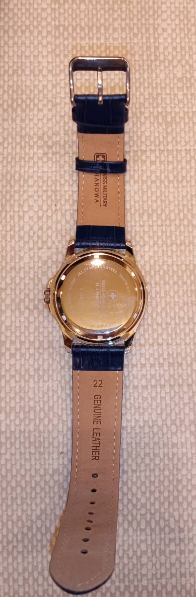 スイス　ミリタリー　腕時計　SWISS MILITARY HANOWA ファッション　ブランド　ケース付き　動作未確認_画像3