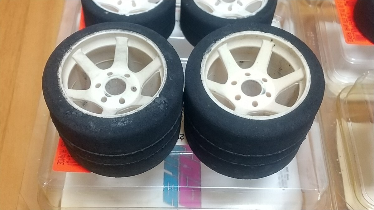 RC ラジコン FAST TIRES 1/10 スポンジタイヤ レーシングカー ツーリングカー 大量セットの画像9