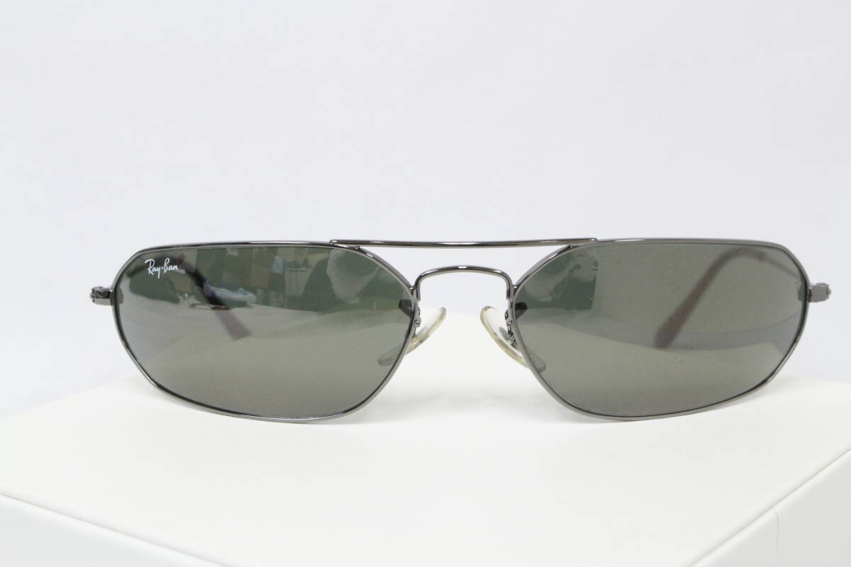  RayBan [Ray-Ban] солнцезащитные очки полный обод оттенок черного metal рама RB3148 004/36 62*17 специальный чехол приложен Италия производства 2310-K0451V(NT)