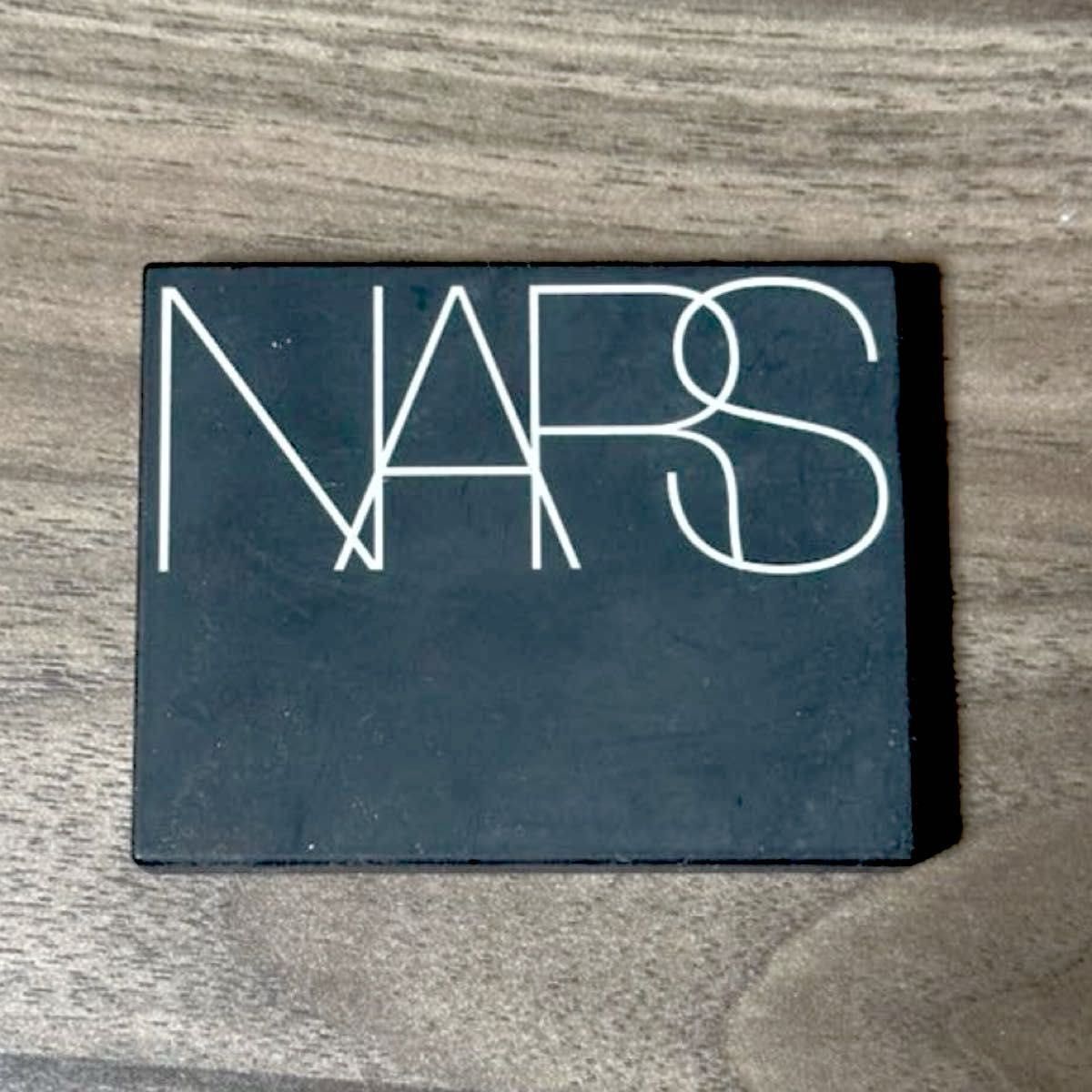 NARS ヴォワヤジュール アイシャドウパレット 1191