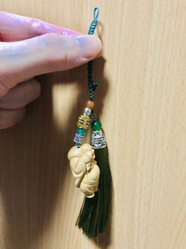 [. plant carving netsuke ] * cloth sack sama * natural / natural tree made / handmade / hand made / skill sculpture / key holder / strap / present / better fortune feng shui . except .