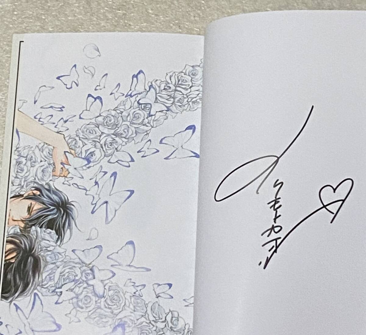 L6/ rock book@. with autograph [ white. original genuine ] / the first version * obi attaching illustration : lotus river love 