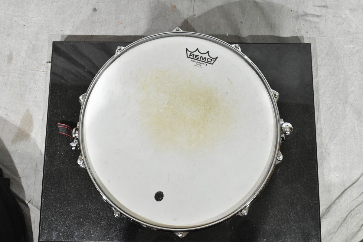 Pearl/パール スネアドラム FREE FLOATING SYSTEM SNARE DRUM BRASS SHELL 14インチ ★ケース付属_画像5