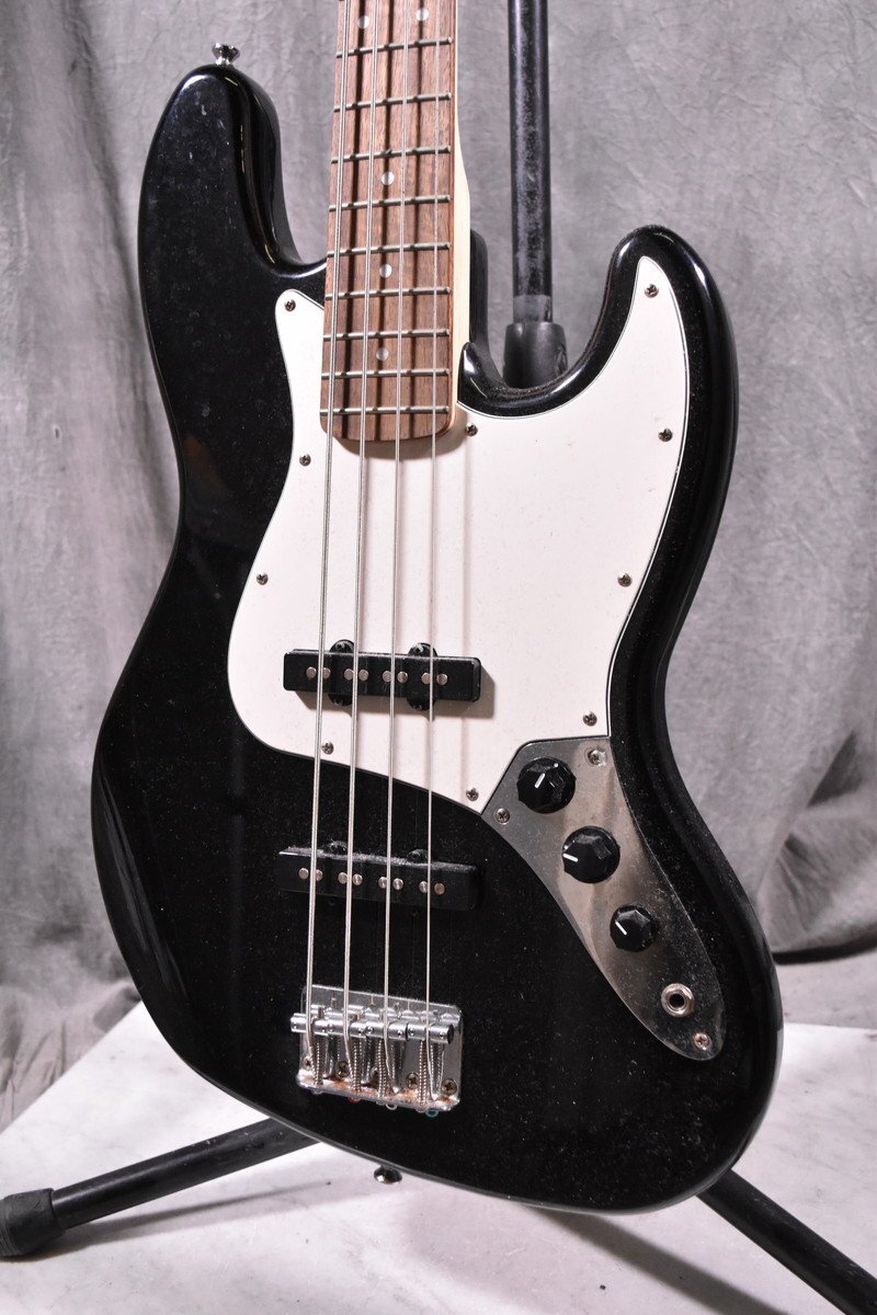 Squier スクワイア エレキベース Jazz Bass ジャズベースの画像1