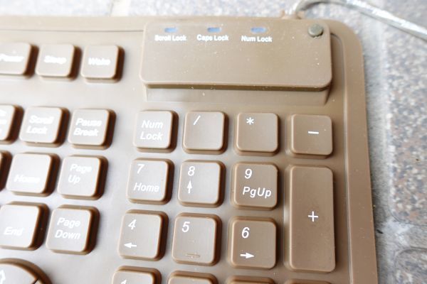 チョコレート　シリコンキーボード　防水　コンパクト　かわいい　USBキーボード_画像7