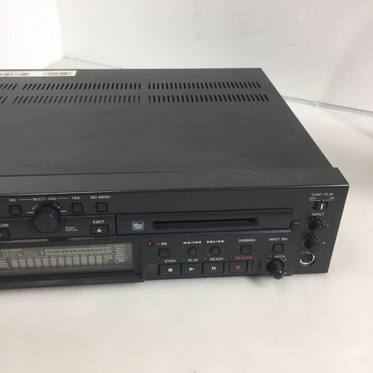 □TASCAM MD-CD1MK2 業務用 CDレコーダー MDレコーダー CDデッキ MDデッキタスカム 【ジャンク】_画像3