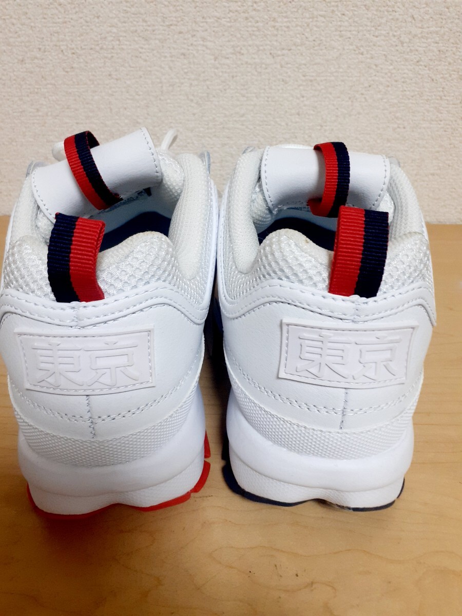 未使用 FILA ホワイトカジュアルシューズ 天然皮革 ゴム底 サイズ25cm_画像4