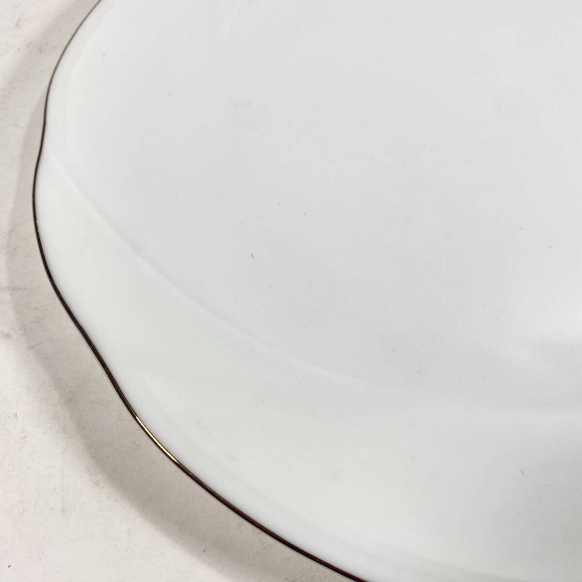 CITY GALLARY 陶磁器 ケーキ皿 セット 洋食器 盛り皿 取り皿 大皿 小皿 プレート 金彩 未使用 T_画像4