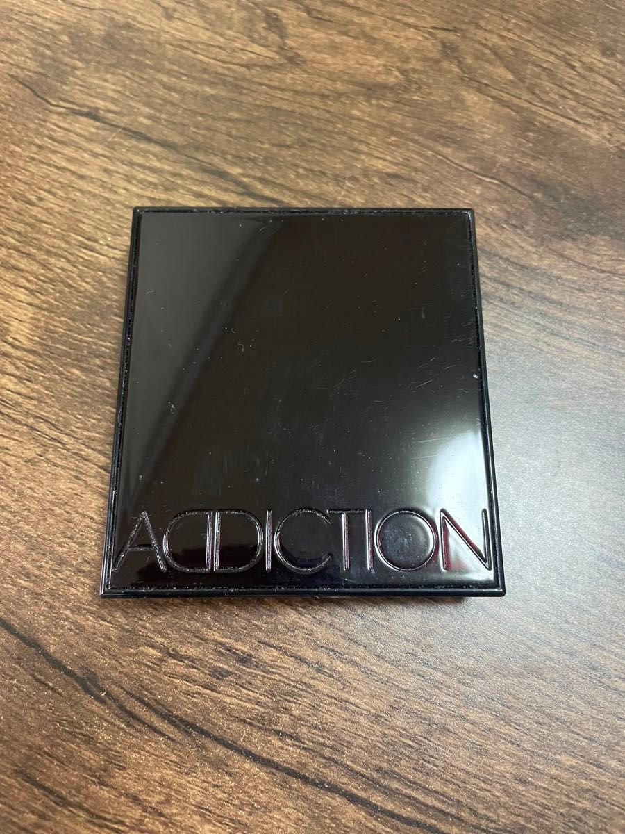 ADDIACTION アイシャドウチークパレット