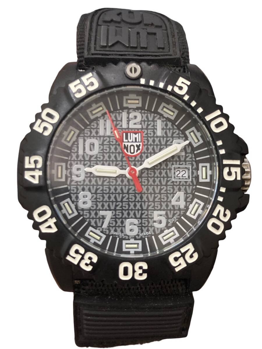 【C】ルミノックス　LUMINOX　腕時計　ネイビーシールド　30503950　25周年モデル　メンズ　クウォーツ　ブラック　不動　_画像1