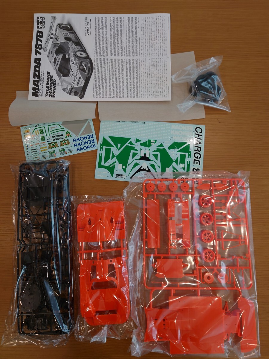 【送料込、未組立】 TAMIYA グループC プラモデル MAZDA 787B JAGUAR XJR-9LM NISSAN R89C SAUBER-MERCEDES C9 4台セットの画像6