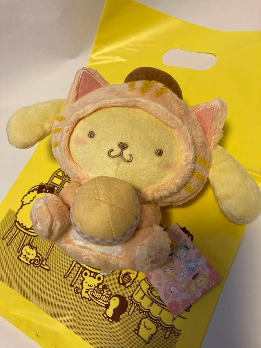 サンリオキャラクターズ　ポムポムプリン　ことらねこぬいぐるみ