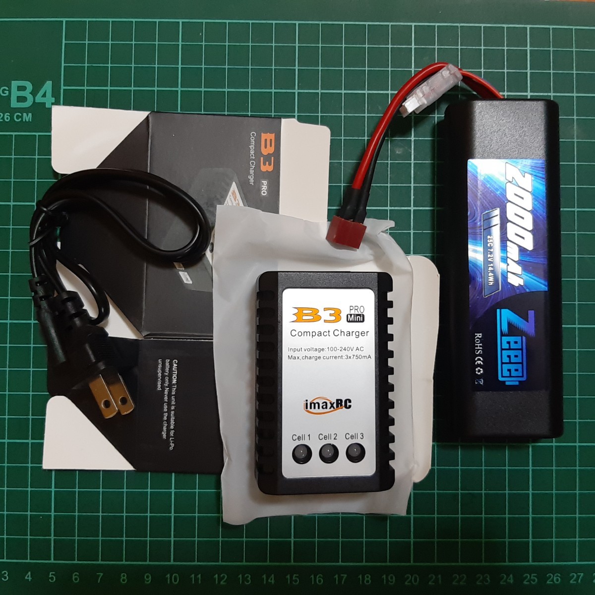 即決《送料無料》　7.4V　2000　リポ バッテリー　充電器　セット　ラジコン　TT01 TT02 ドリパケ　YD-2 グラスホッパー　ワイルドウイリー