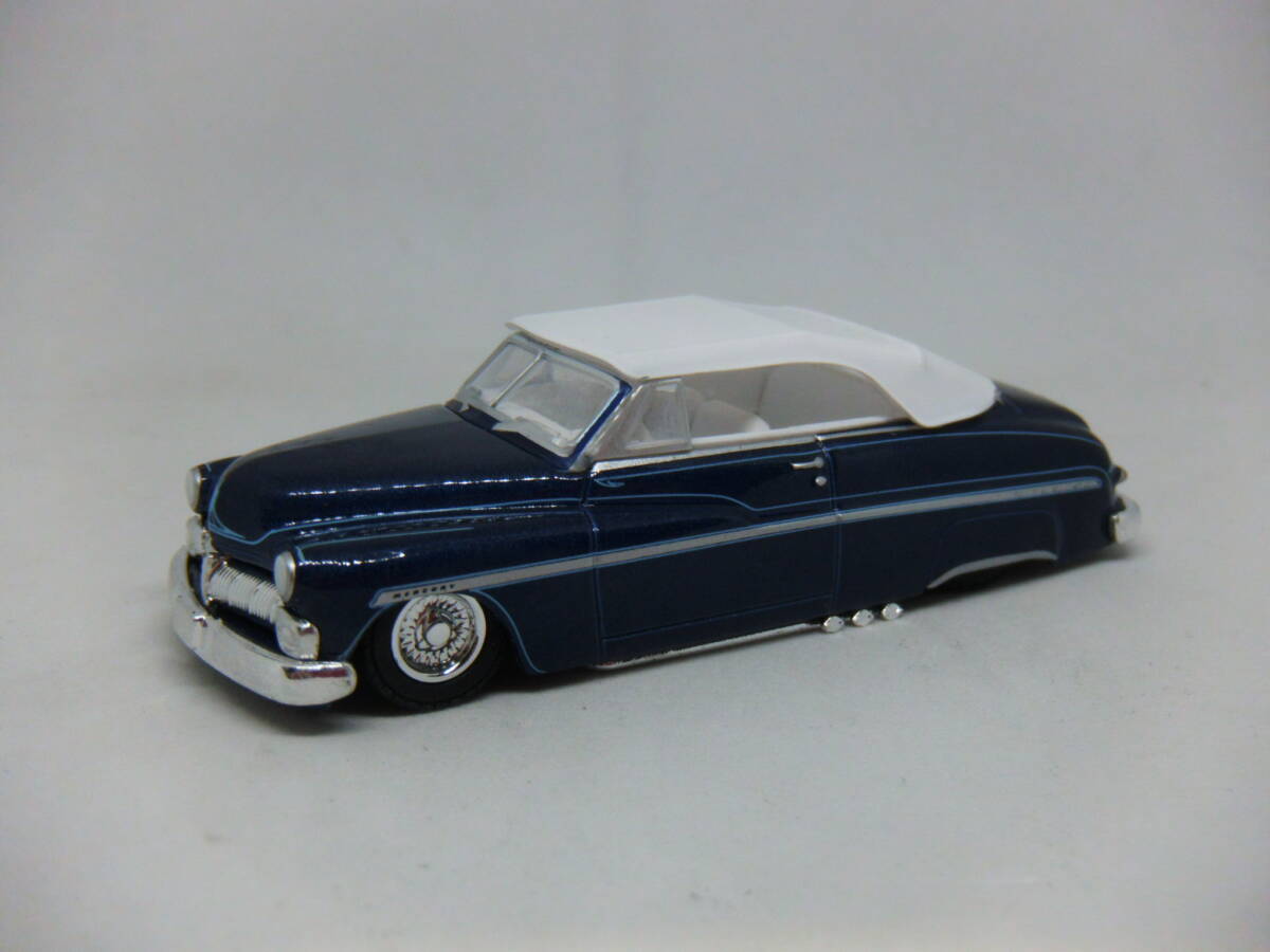 GREENLIGHT CALIFORNIA LOWRIDERS SERIES 4 1950 MERCURY EIGHT CHOPPED TOP CONVERTIBLE カリフォルニアローライダー4 1950 マーキュリーの画像3