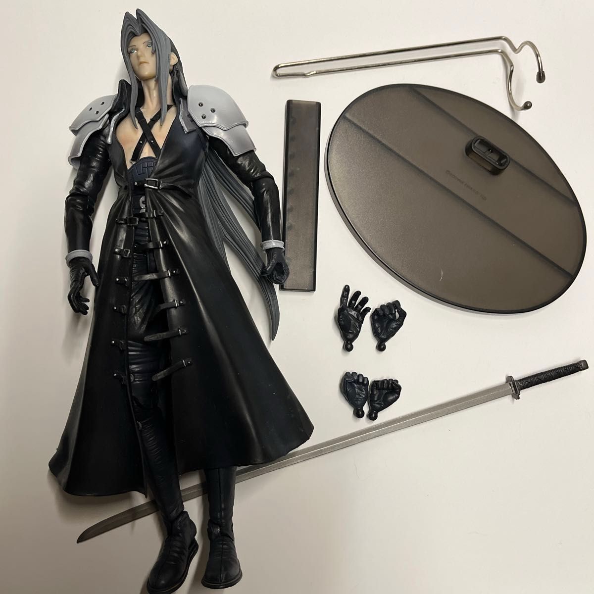 ファイナルファンタジーVII ACプレイアーツ セフィロス 可動