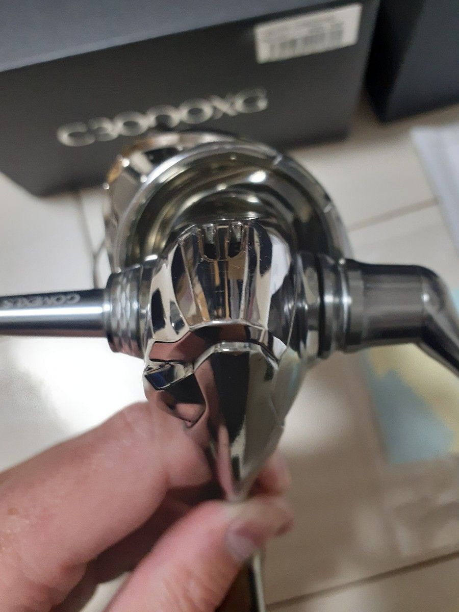 本日限定値下 シマノ 18 ステラ C3000XG 花梨 ウッドノブ 本日限定値下 シマノ 18 ステラ C3000XG 花梨 ウッドノブ