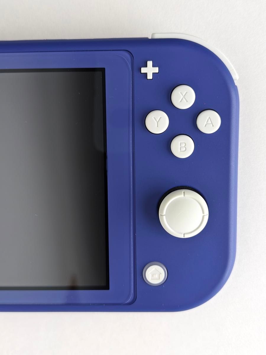 Nintendo Switch Lite 2021年製 ニンテンドースイッチライト ブルー 本体 ケース&ポーチ2点おまけセット Nintendo Switch Lite 2021年製 ニンテンドースイッチライト ブルー 本体 ケース&ポーチ2点おまけセット