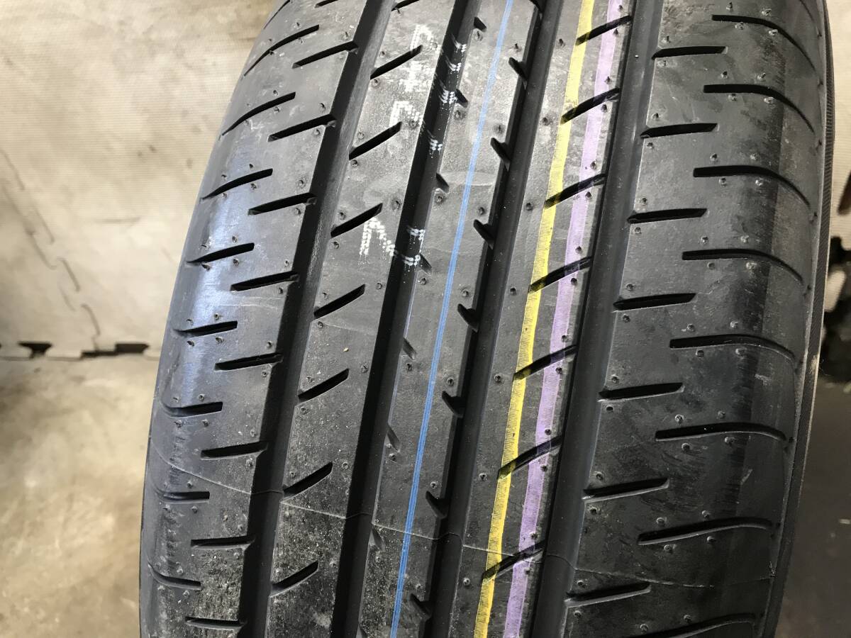 未走行【225/60R17】21年製ヨコハマ ブルーアースE51 ラジアルタイヤ 4本の画像3