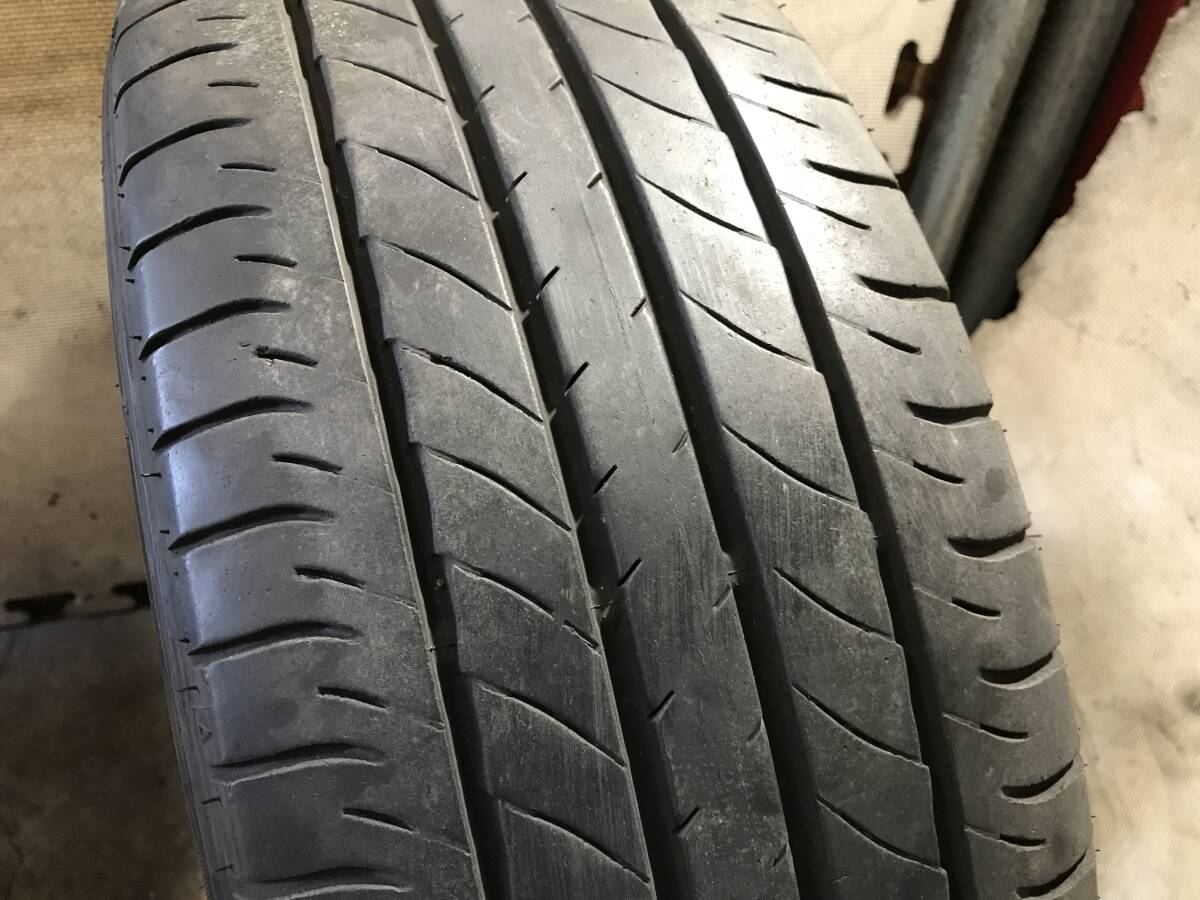 【トヨタ プリウスα】ツーリング純正17インチアルミホイール＆溝有215/50R17ダンロップ タイヤ 4本の画像3