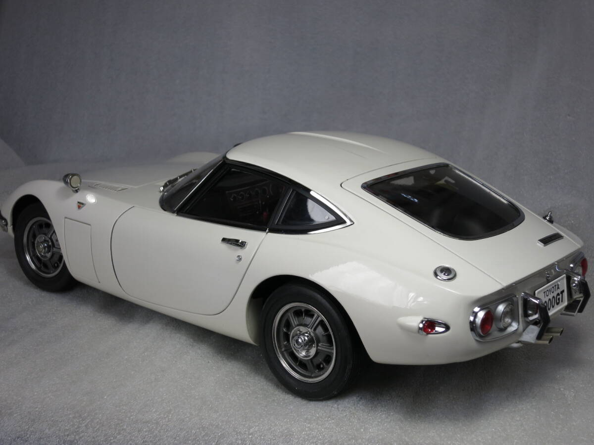 デアゴスティーニ 1/10 トヨタ2000GT 組立済みの完成品_画像6