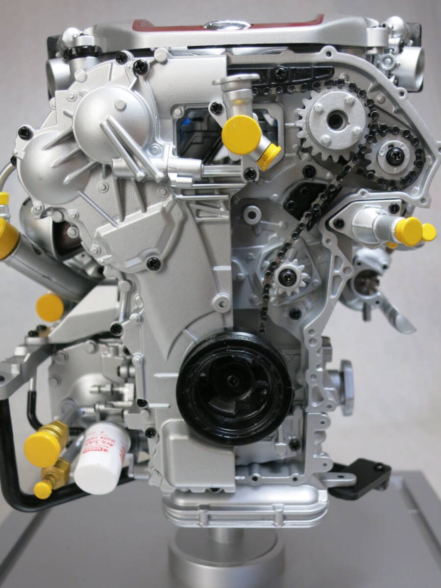 イーグルモス 週刊日産GT-R　1/4 R35VR38DETT エンジン模型完成品　アクリルケースカバー付き　エンジンサウンド確認_画像8