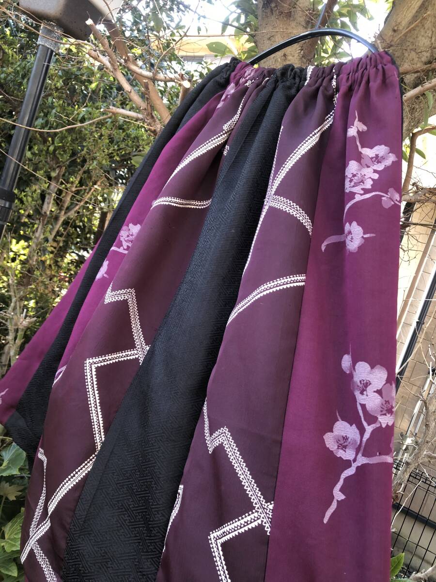 ハンドメイド 着物リメイク・和服リメイク パッチワーク ロングスカート・フレアスカート 紫・ブラック 粋 アンティークの画像3