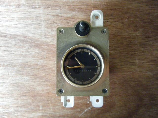  President E-JG50 clock genuine products number 25810-81U00 control number U4324