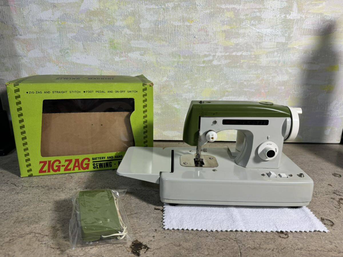 ZIG-ZAG ミニミシン SEWING MACHINE SEW-ETTE 昭和レトロ ビンテージの画像1