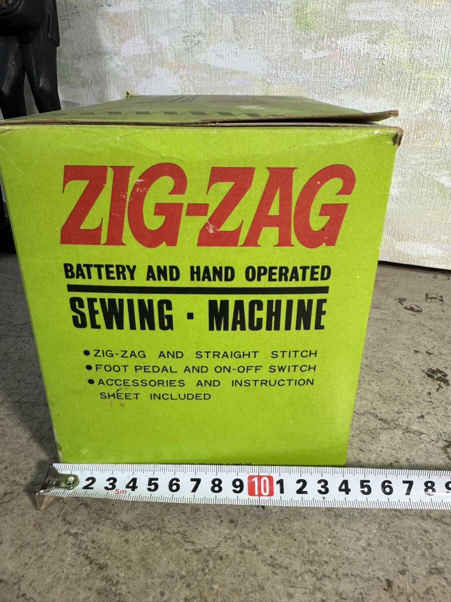 ZIG-ZAG ミニミシン SEWING MACHINE SEW-ETTE 昭和レトロ ビンテージの画像7