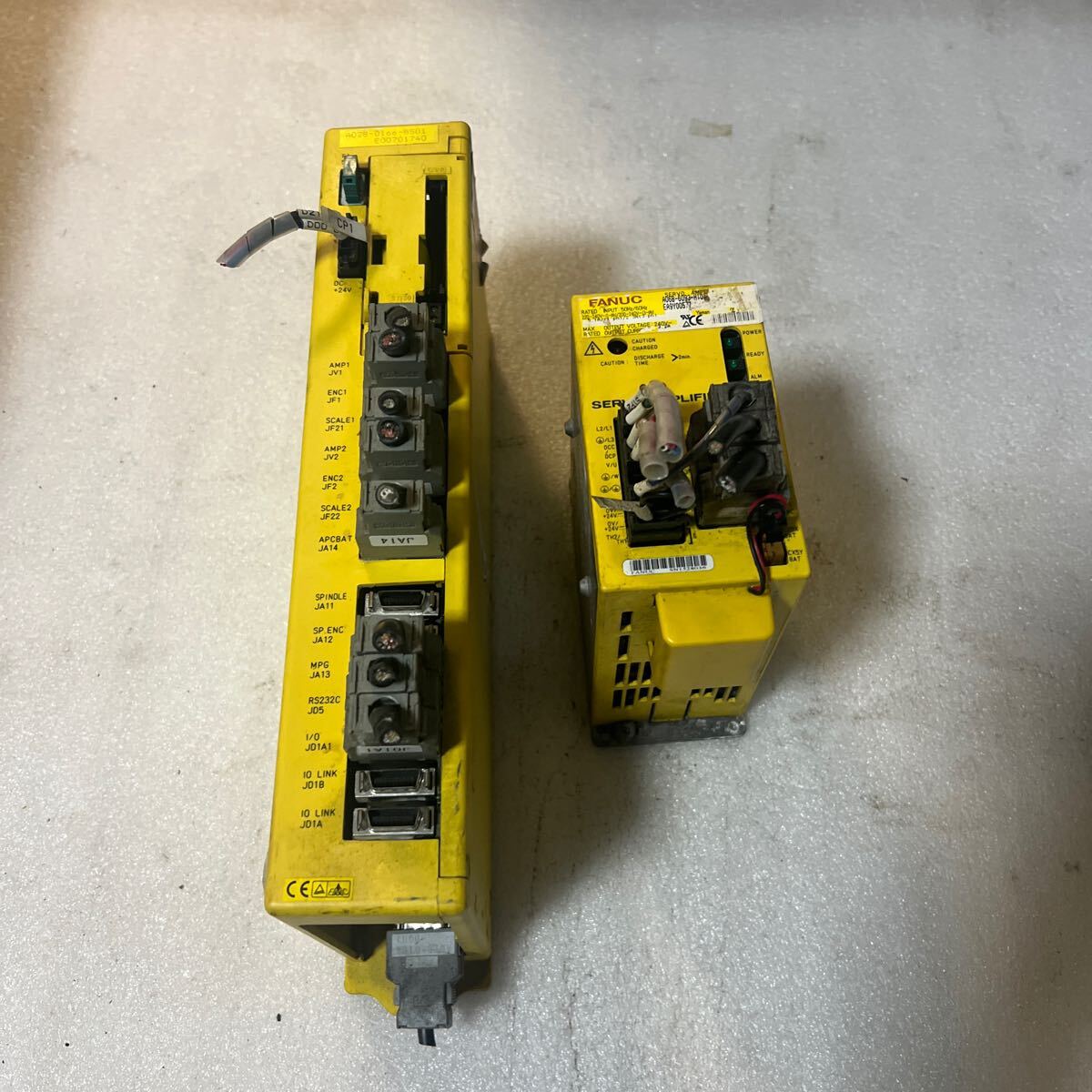 FANUC A02B-0166-B501 A06B-6093-H101_画像1