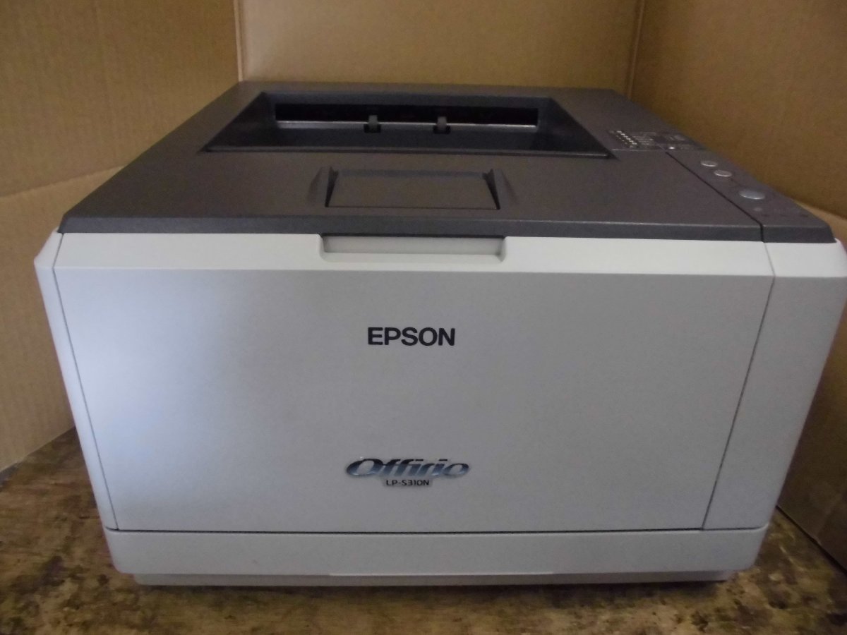 ♪中古レーザープリンタ　エプソン【EPSON:LP-S310N】トナー/メンテナンスユニットなし♪2401291_画像1