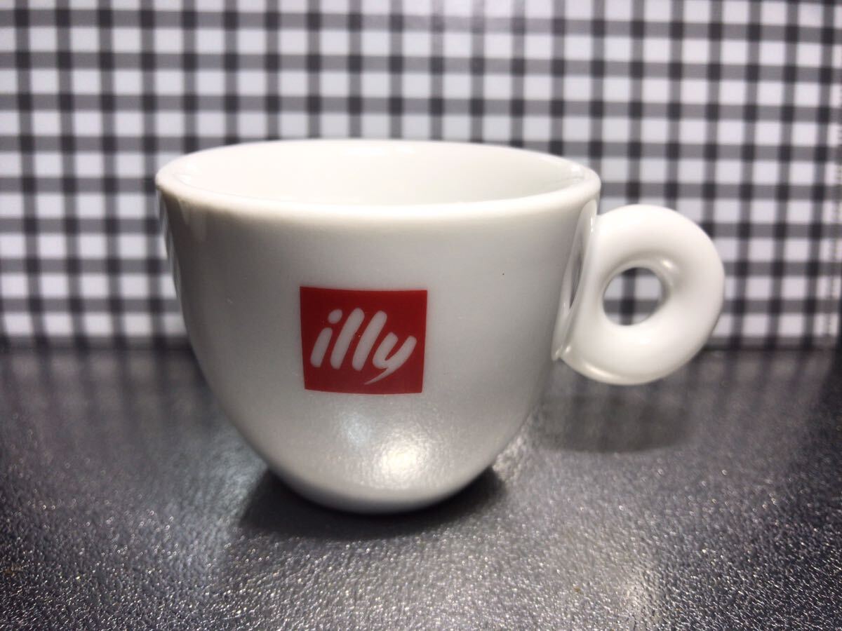 illy カップ 2個 1セット 中古品 ソーサーなしの画像1