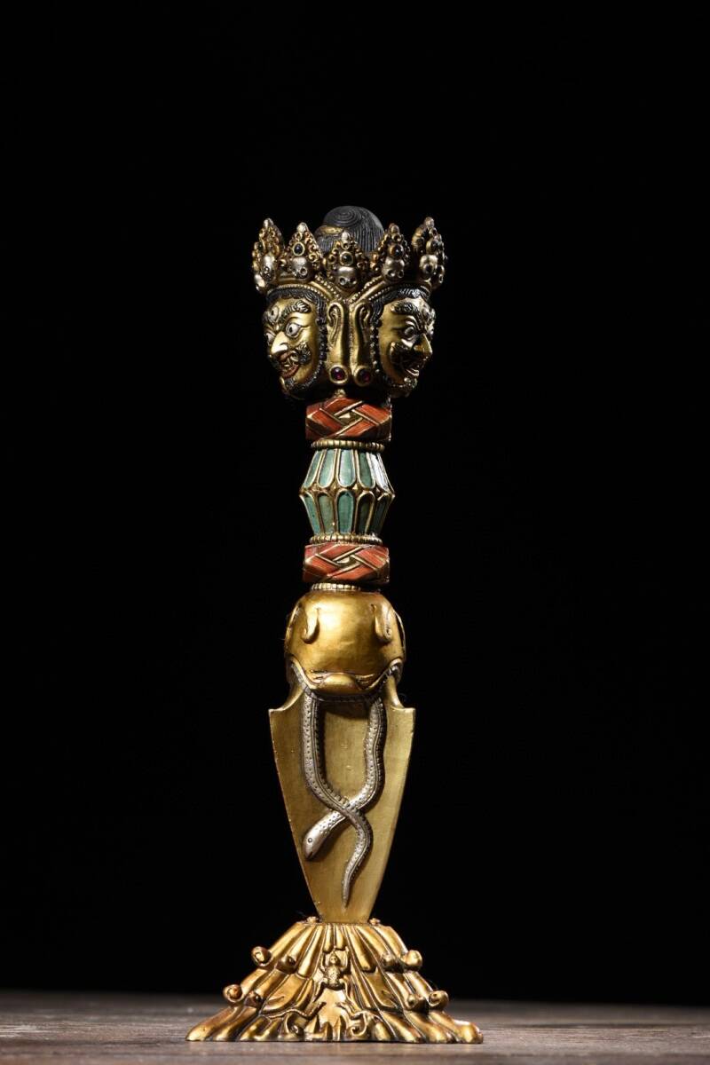 蔵友館蔵品・銅製・彩繪・描金・金剛降魔杵】・希少珍品・置物 蔵友館蔵品・銅製・彩繪・描金・金剛降魔杵】・希少珍品・置物