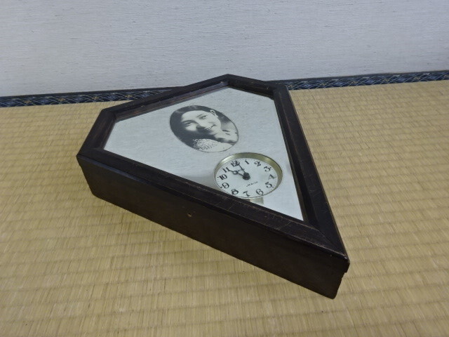 【雑貨】レトロ 三角仕掛時計 稼働品の画像6