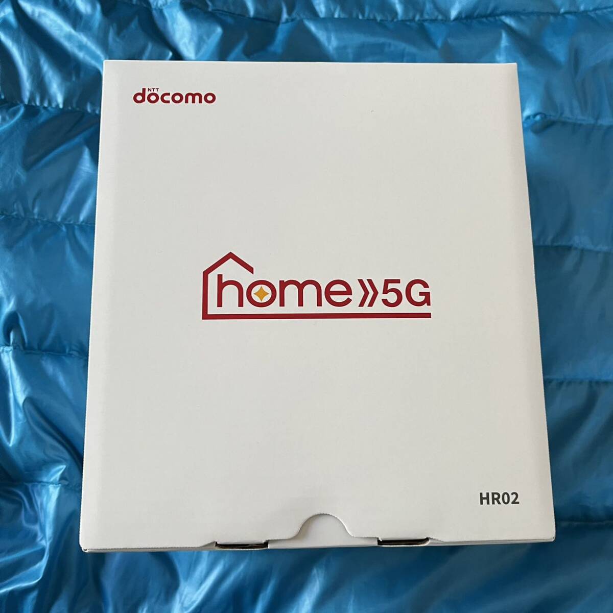 docomoホームルーター SIMフリー home 5G（ホームルーター）HR02_画像1