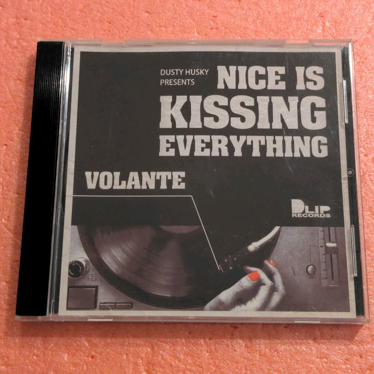 CD Dusty Husky Volante NICE IS KISSING EVERYTHING ダスティ ハスキー_画像1