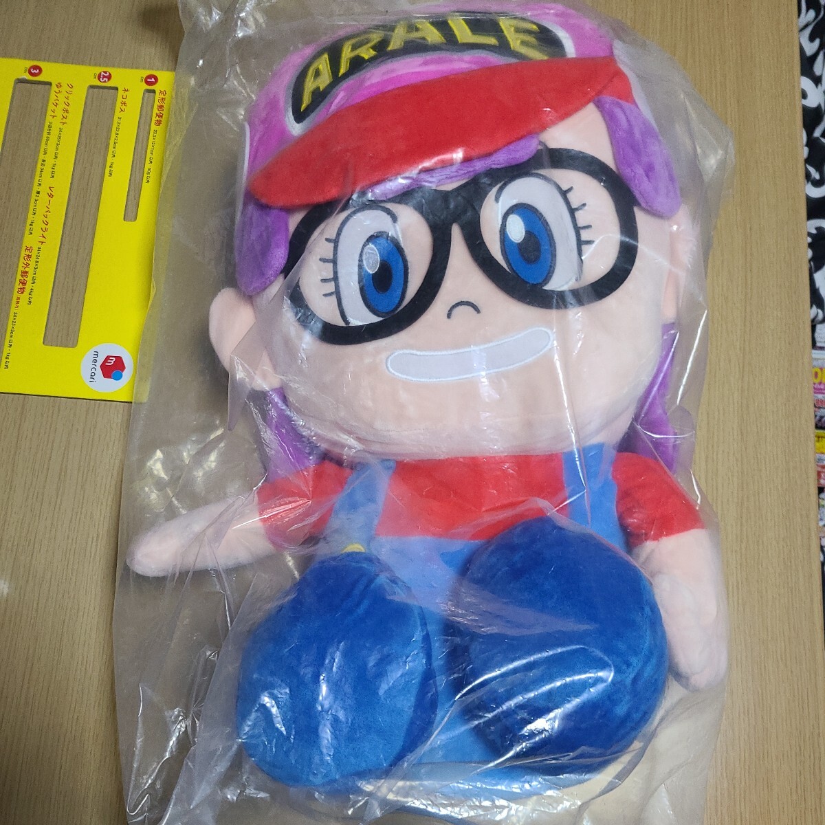 Доктор Slump Arale -Chan (одежда Ver.) Фаршированная игрушечная ткань, большой около 50 см. Нераскрытый