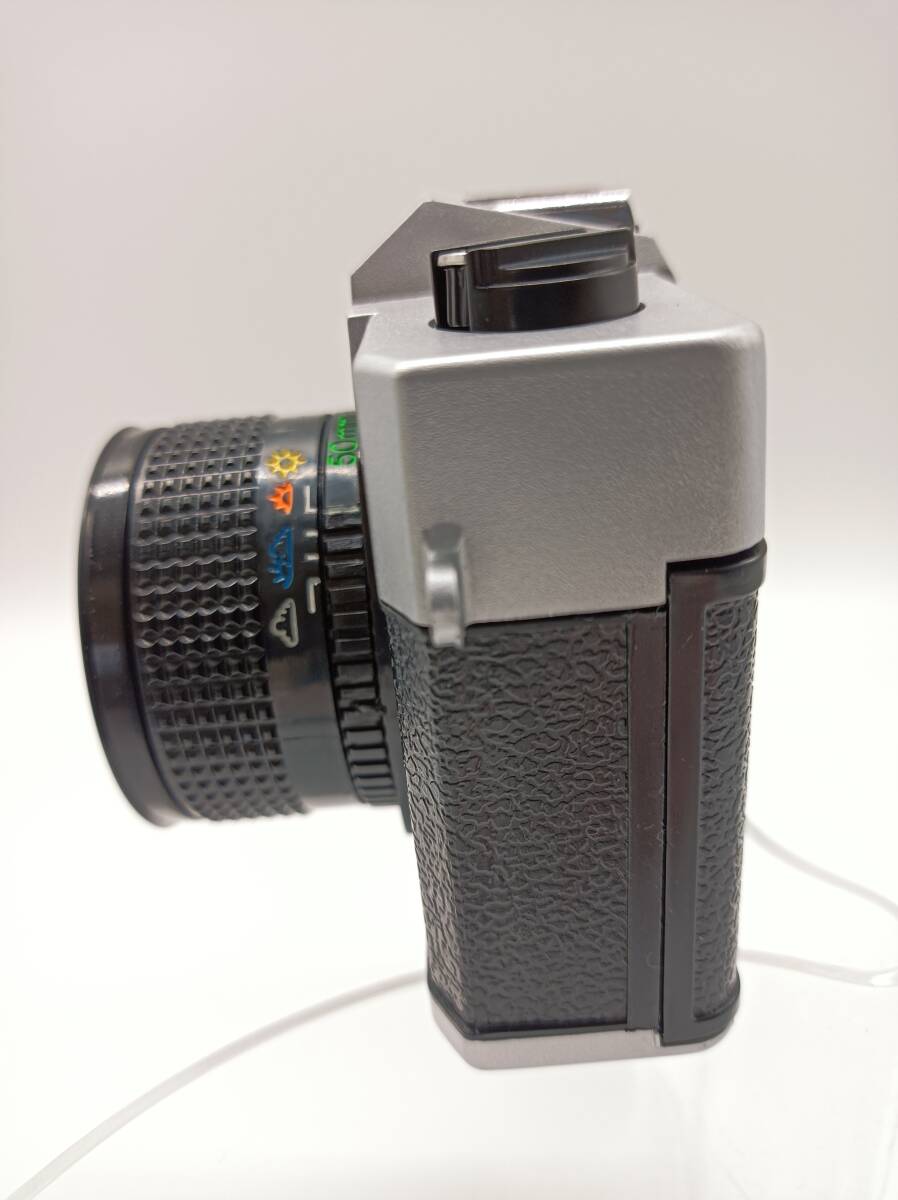 保管品 保管品 カメラ YUNON YN300 フィルム プラスチック Iens50ｍｍ 台湾 トイカメラ ケース付 IO0142_画像8