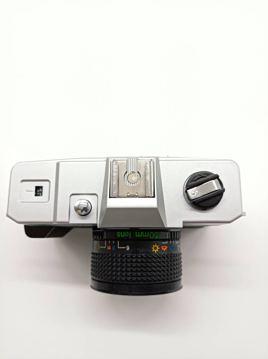 保管品 保管品 カメラ YUNON YN300 フィルム プラスチック Iens50ｍｍ 台湾 トイカメラ ケース付 IO0142_画像3