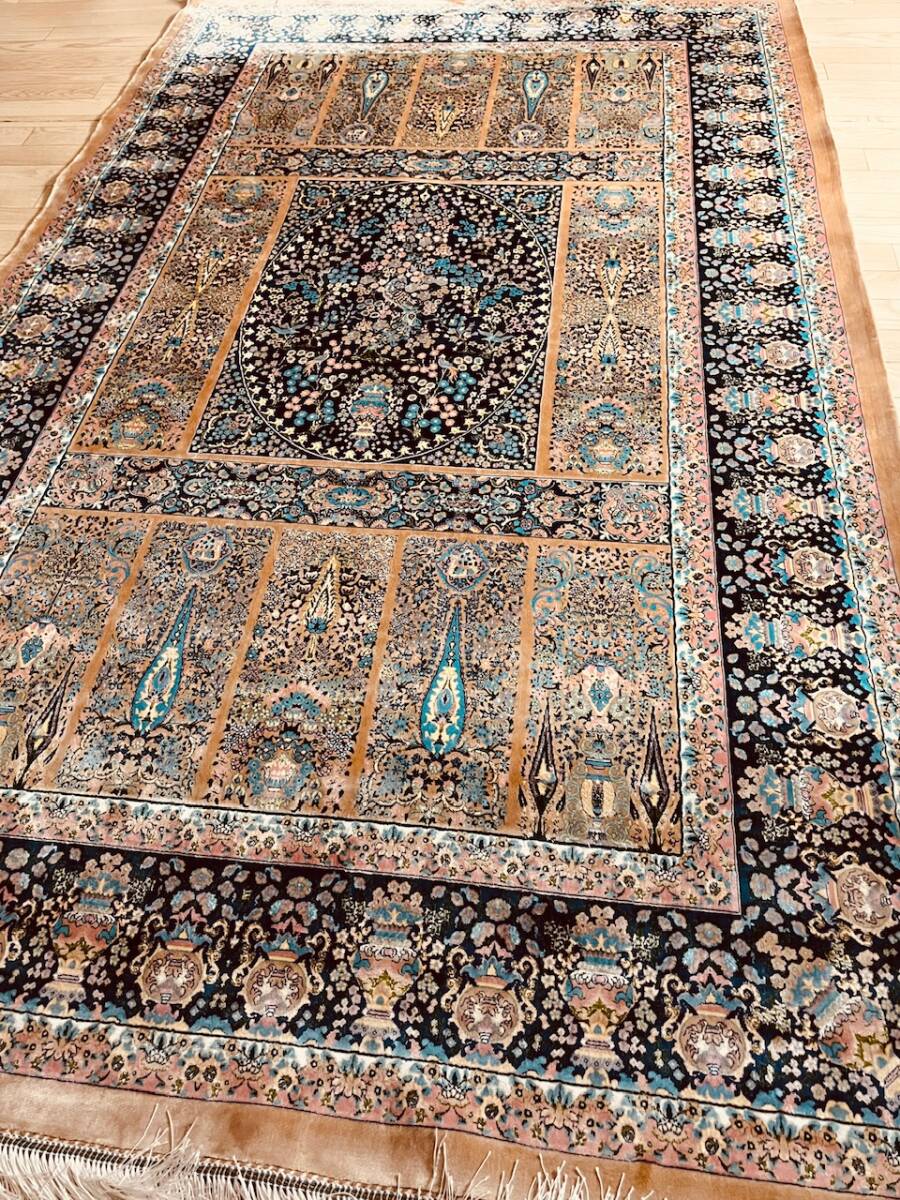 イラン産　高級ペルシャ絨毯　ネギン・マシュハド・ヘレル工房　総シルク　手織り　最高峰225万ノット　150×243cm #7_画像5