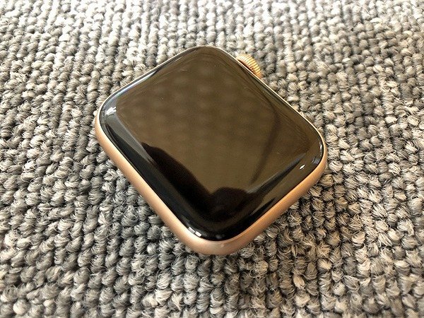 TMK80902相 Apple Watch SE Apple Watch GPS 3H134J/A A2351 デモ機 直接お渡し歓迎_画像4